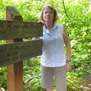 Meet your Posher, Claudia